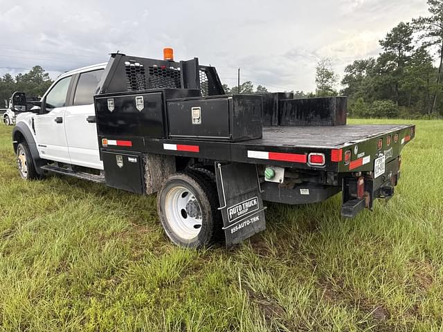 Image of Ford F-550 equipment image 2