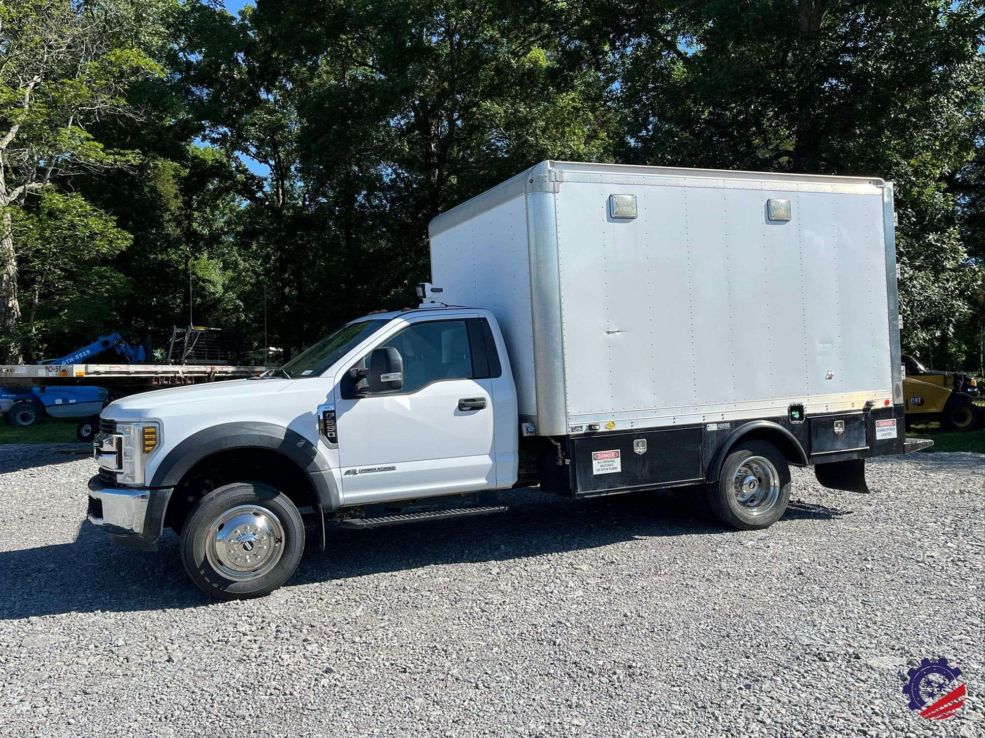 2019 Ford F-550 Equipment Image0