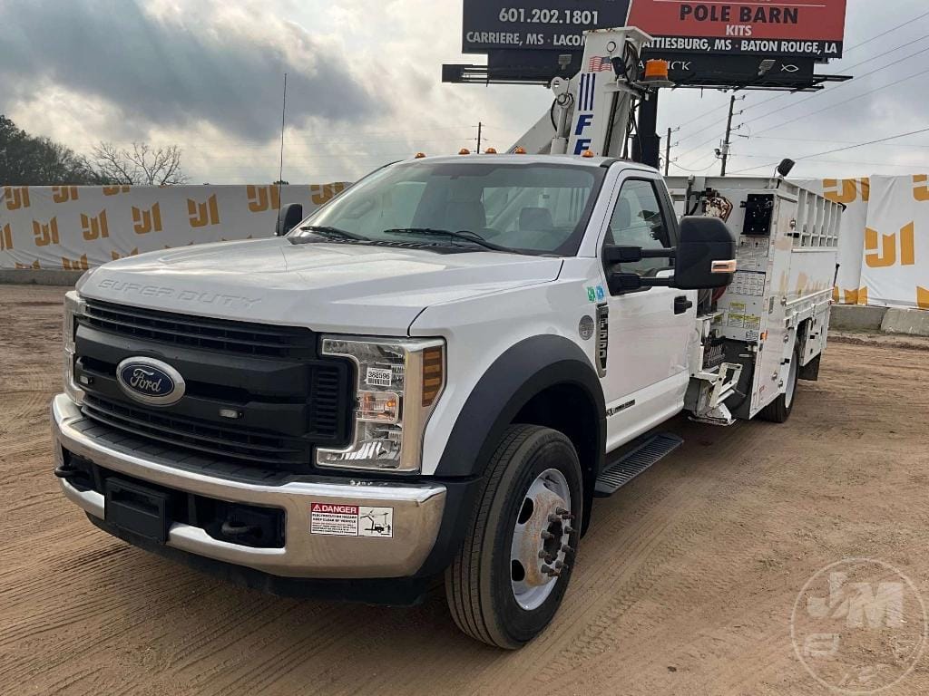2019 Ford F-550 Equipment Image0