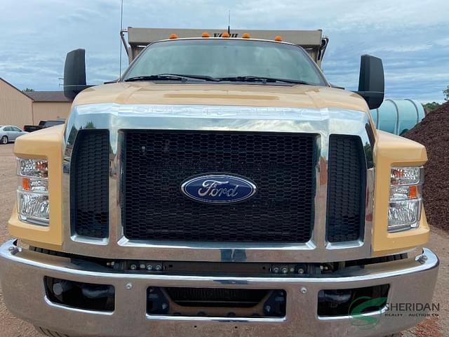 Image of Ford F-650 equipment image 1