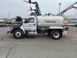 2019 Ford F-750 Image