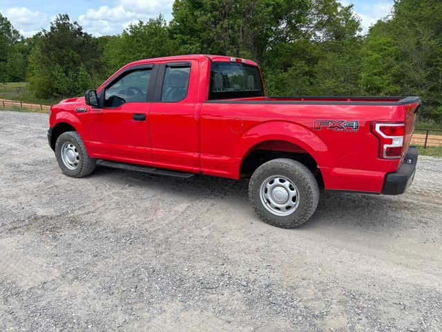 Image of Ford F-150 equipment image 2