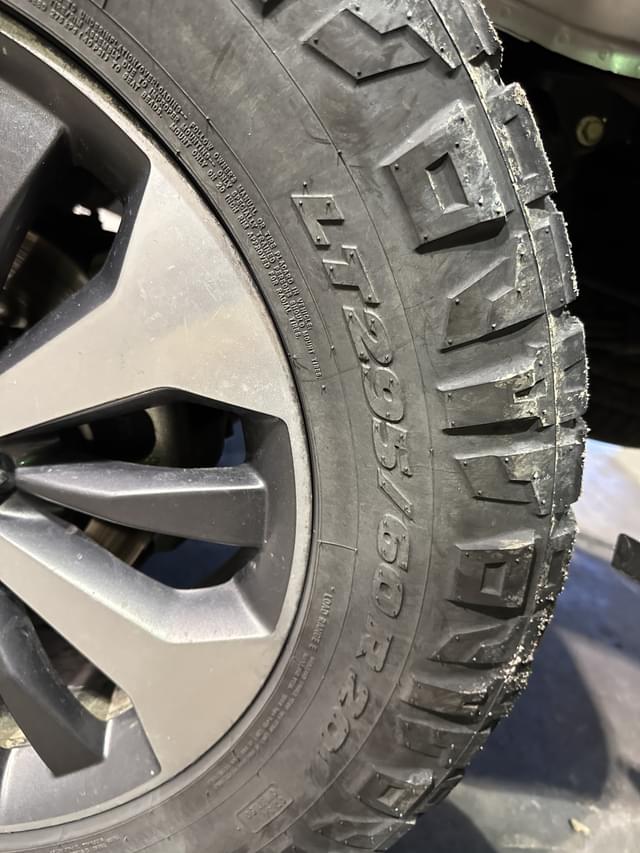 Image of Ford F-150 equipment image 4