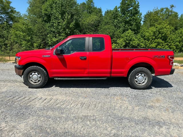 Image of Ford F-150 equipment image 2