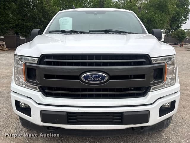 Image of Ford F-150 equipment image 1