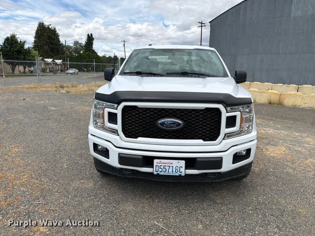 Image of Ford F-150 equipment image 1