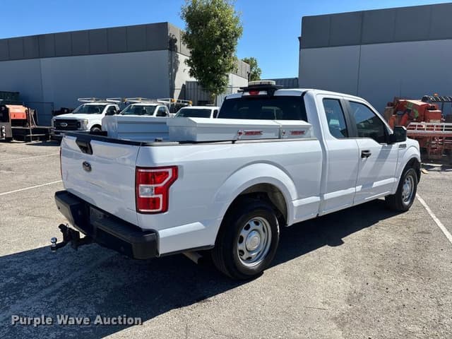 Image of Ford F-150 equipment image 4