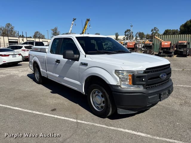 Image of Ford F-150 equipment image 2