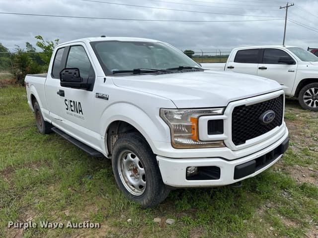 Image of Ford F-150 equipment image 2