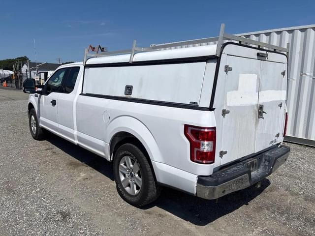 Image of Ford F-150 equipment image 1