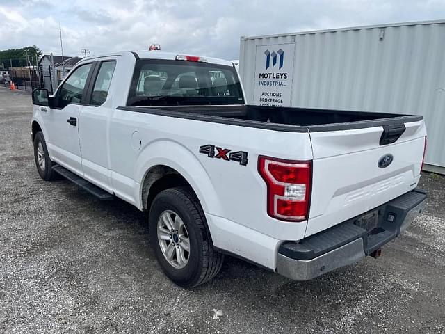 Image of Ford F-150 equipment image 1