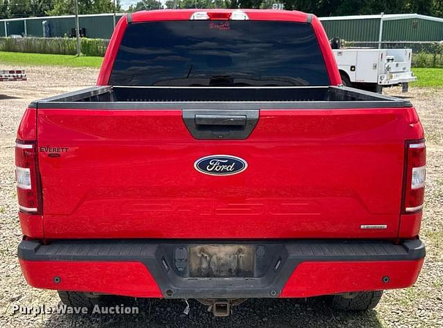 Image of Ford F-150 equipment image 1
