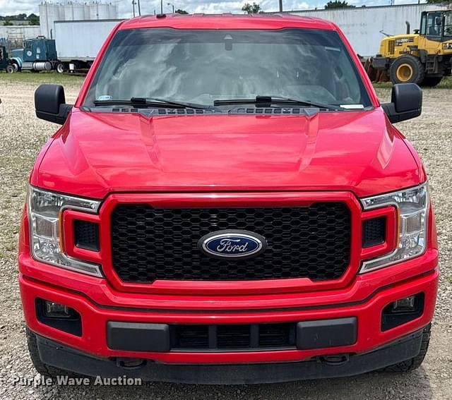 Image of Ford F-150 equipment image 2