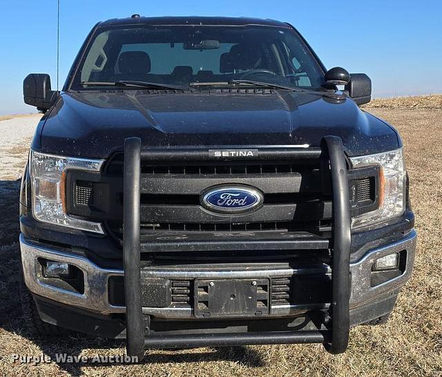 Image of Ford F-150 equipment image 1