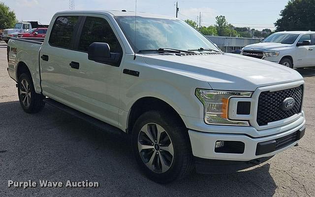Image of Ford F-150 equipment image 2