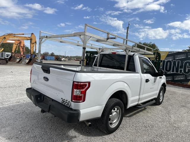 Image of Ford F-150 equipment image 2