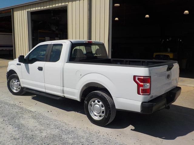 Image of Ford F-150 equipment image 3