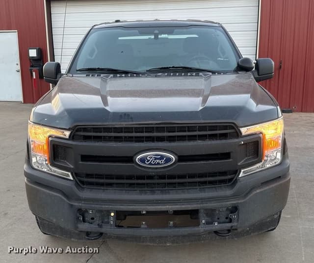 Image of Ford F-150 equipment image 1