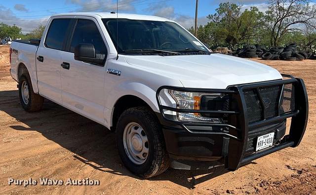 Image of Ford F-150 equipment image 2