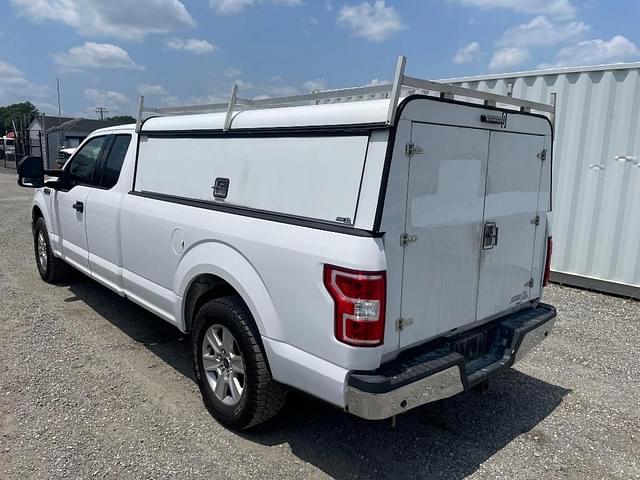 Image of Ford F-150 equipment image 1