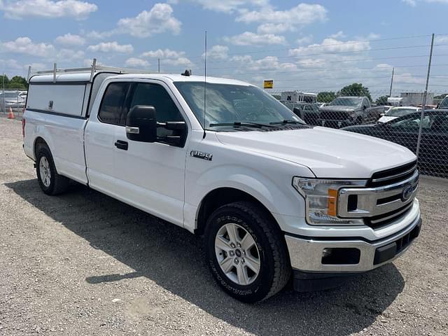 Image of Ford F-150 equipment image 3