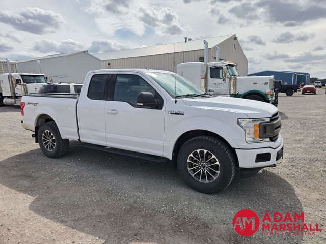 Image of Ford F-150 equipment image 1
