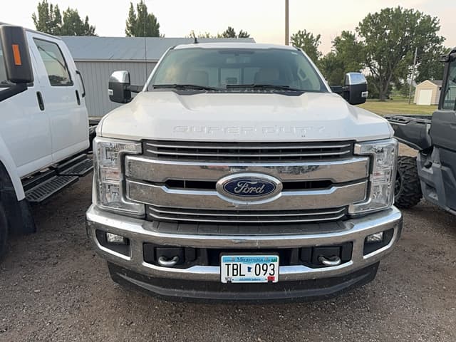 Image of Ford F-250 equipment image 1