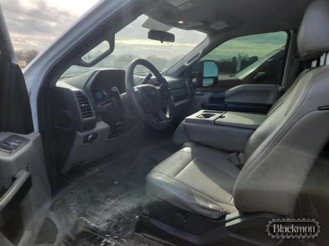 Image of Ford F-250 equipment image 1