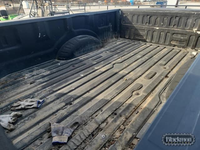 Image of Ford F-250 equipment image 3