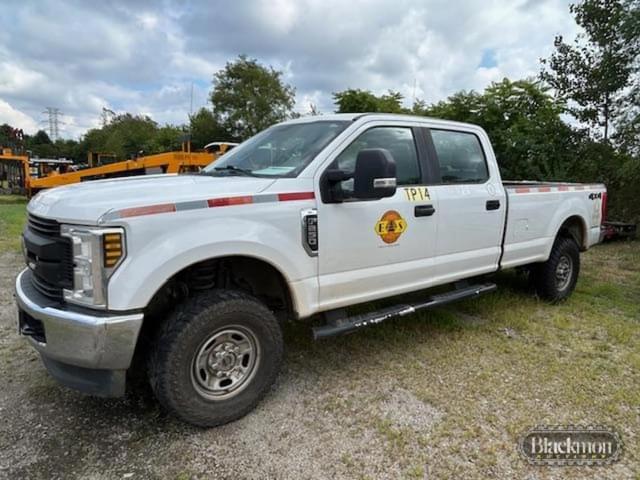 Image of Ford F-250 equipment image 3