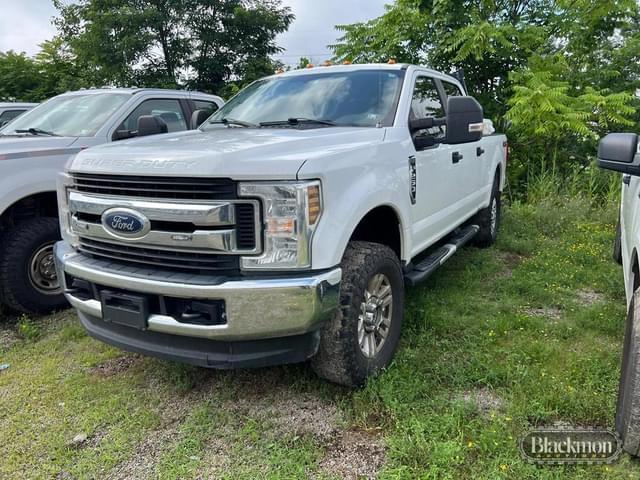 Image of Ford F-250 equipment image 2
