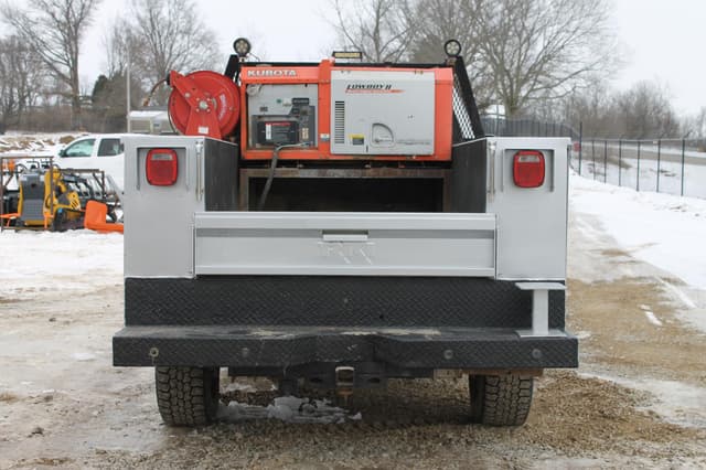 Image of Ford F-250 equipment image 3