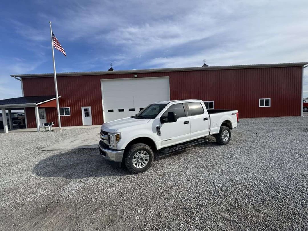 Image of Ford F-250 Primary image