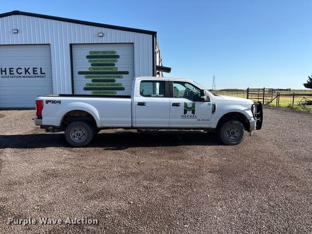 Image of Ford F-250 equipment image 3