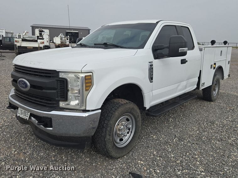 2019 Ford F-250 Equipment Image0