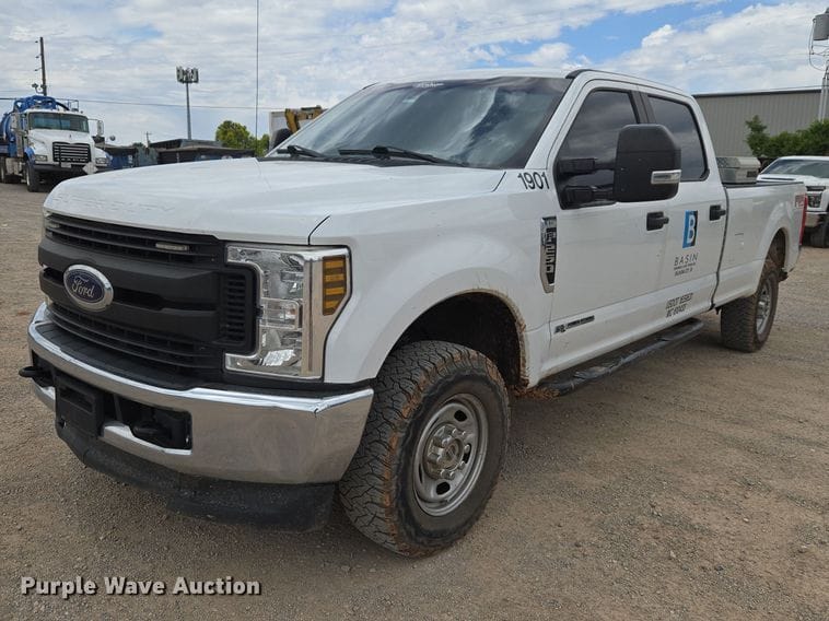 2019 Ford F-250 Equipment Image0