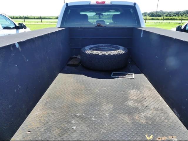 Image of Ford F-250 equipment image 4