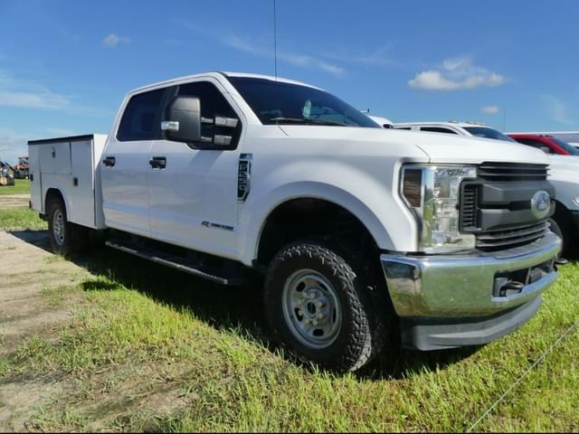 Image of Ford F-250 equipment image 1
