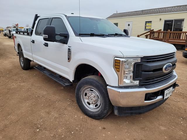 Image of Ford F-250 equipment image 1