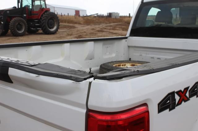 Image of Ford F-250 equipment image 3