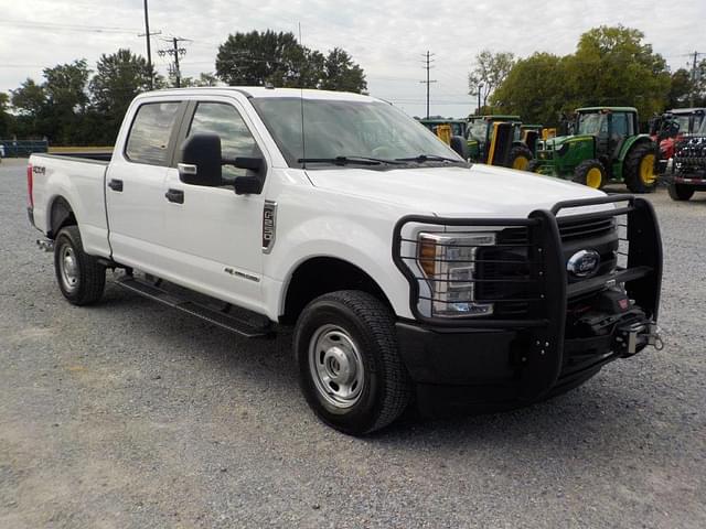 Image of Ford F-250 equipment image 1