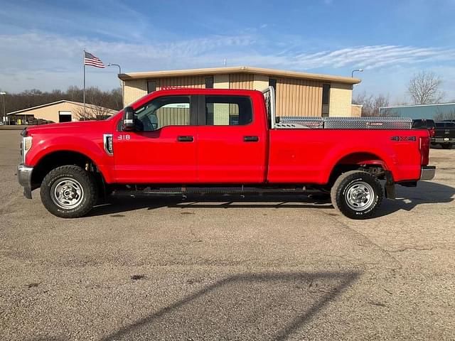 Image of Ford F-250 equipment image 1