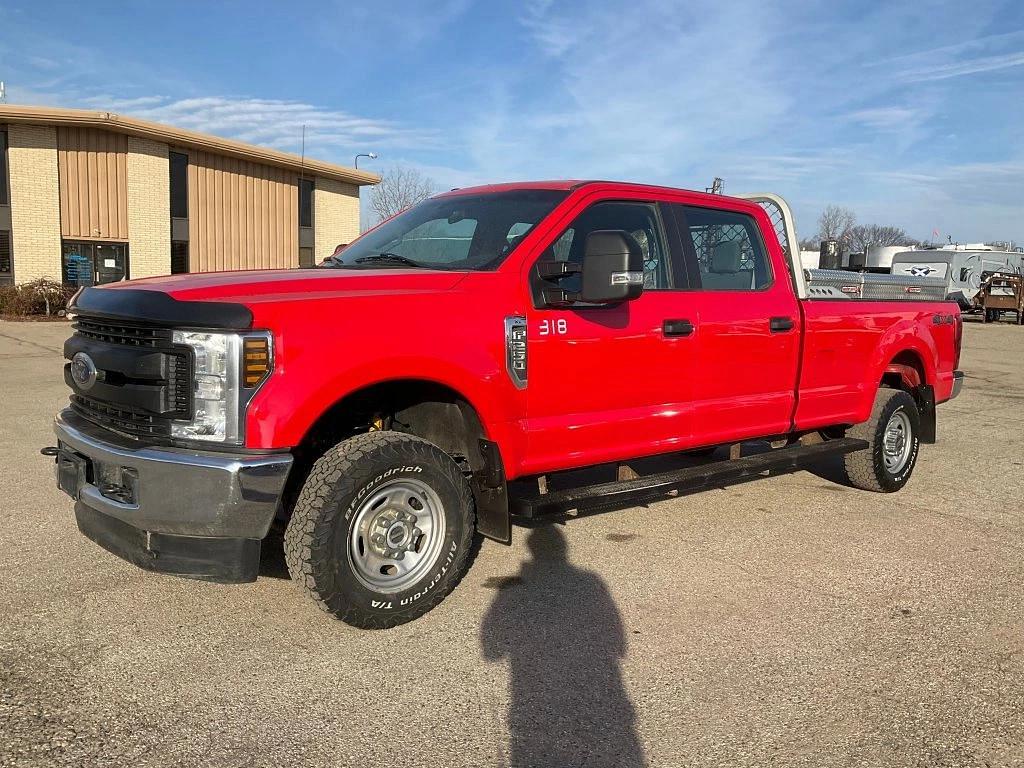 Image of Ford F-250 Primary image