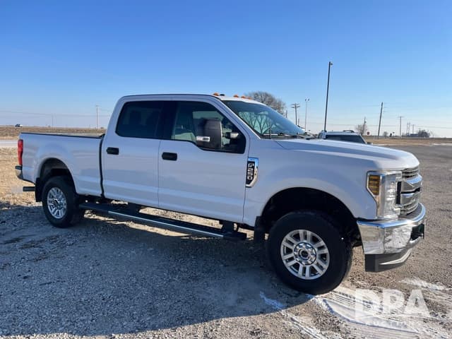 Image of Ford F-250 equipment image 4