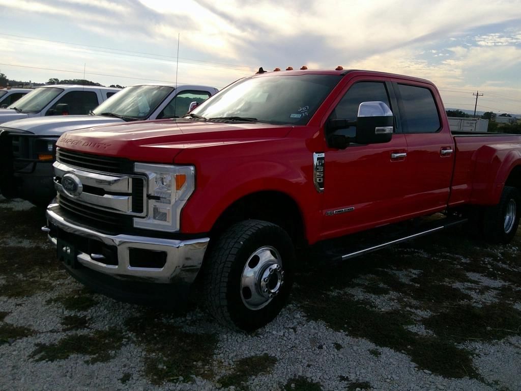 2019 Ford F-350 Equipment Image0