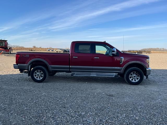 Image of Ford F-350 equipment image 3