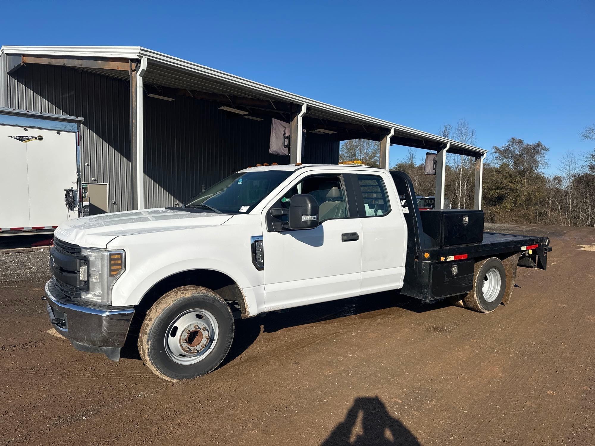 2019 Ford F-350 Equipment Image0