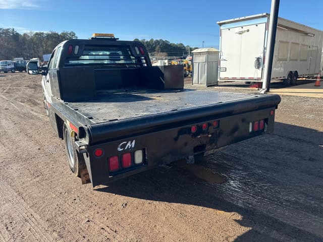 Image of Ford F-350 equipment image 3