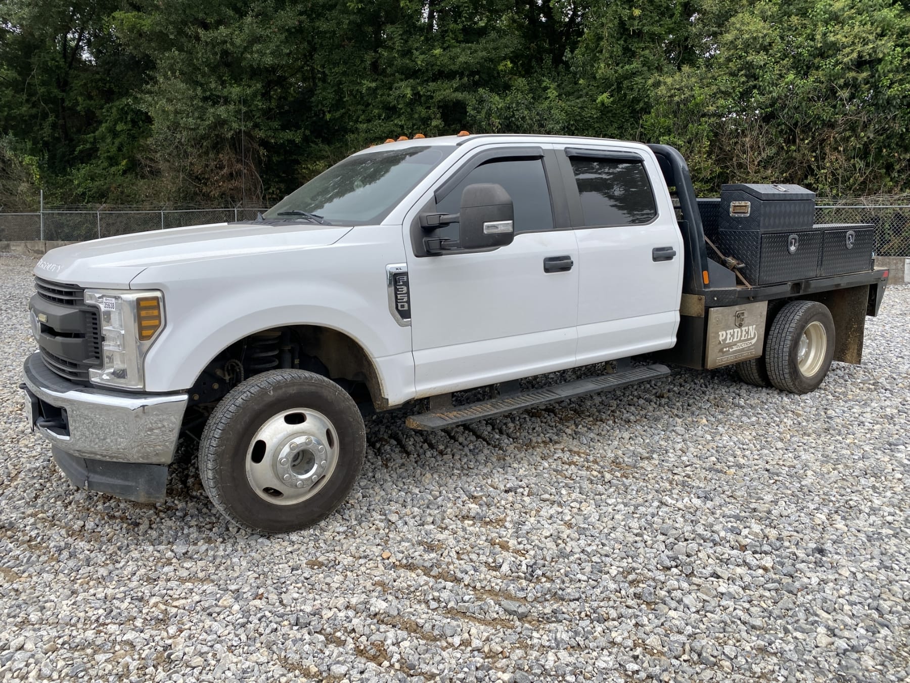 2019 Ford F-350 Equipment Image0