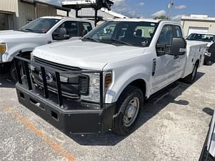 2019 Ford F-350 Equipment Image0